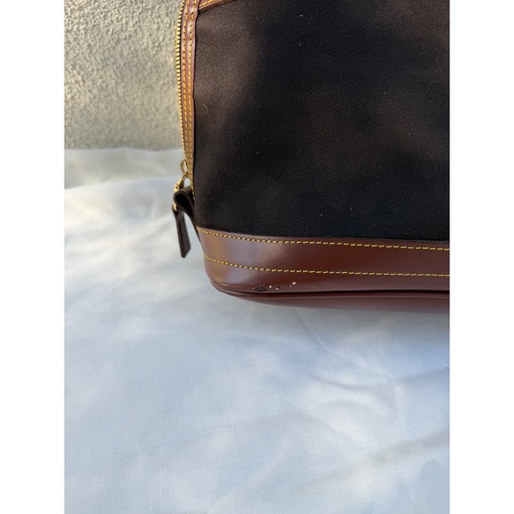 Vintage Dooney & Bourke
Cabriolet Dome Satchel Bag Made in USA - Picture 3 of 13